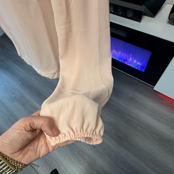 Guess Lace V-Neck Long Sleeve Peach Bodysuit - Picture 4 of 11